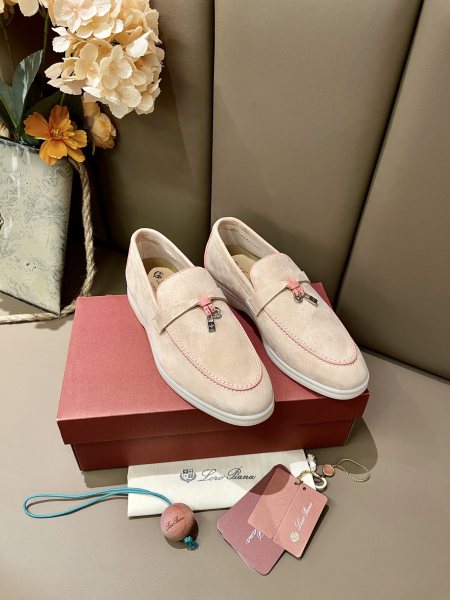 Loro Piana Summer Charms Walk Round Toe Slip-On Loafers Women's Pink Sand