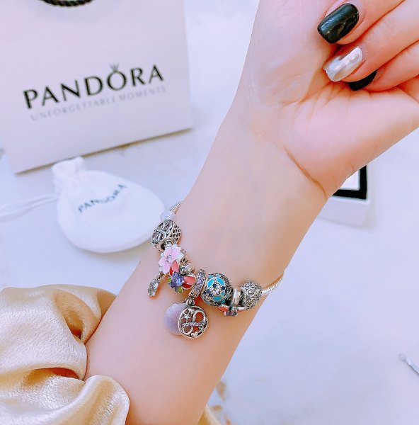 Jewelry pandora 222