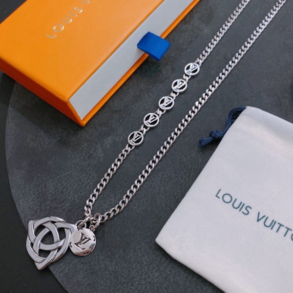 Jewelry Louis Vuitton 364