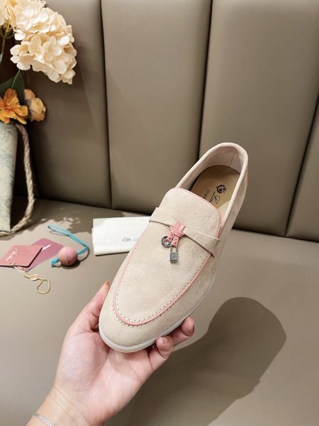 Loro Piana Summer Charms Walk Round Toe Slip-On Loafers Women's Pink Sand