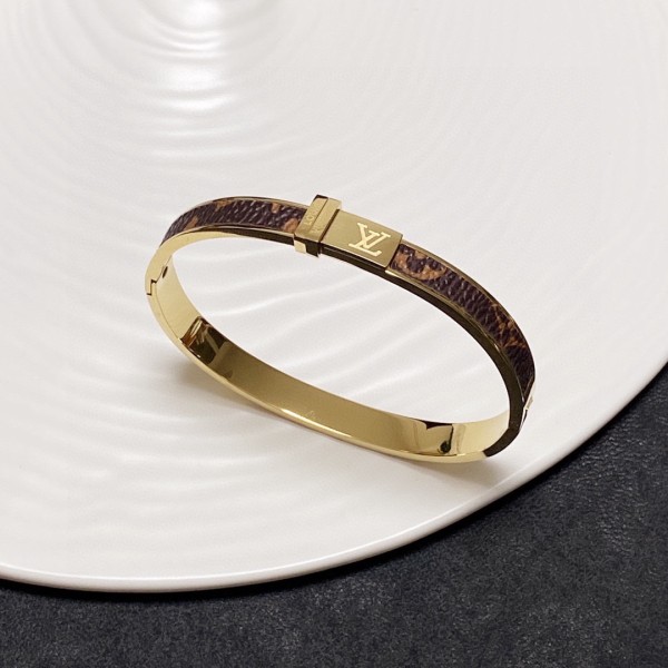 Jewelry Louis Vuitton 367