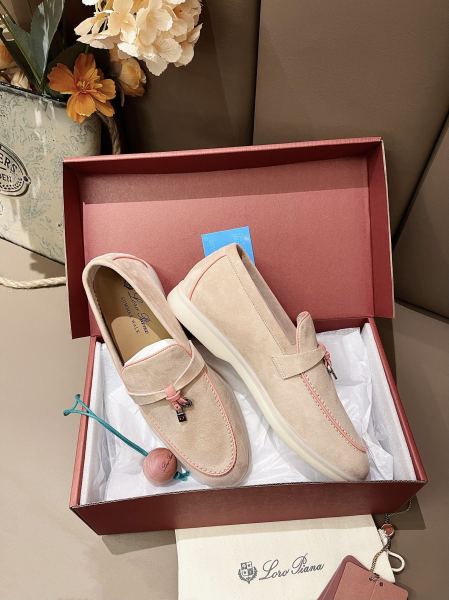 Loro Piana Summer Charms Walk Round Toe Slip-On Loafers Women's Pink Sand