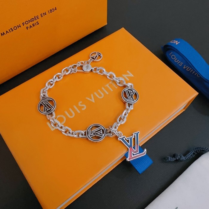 Jewelry Louis Vuitton 381