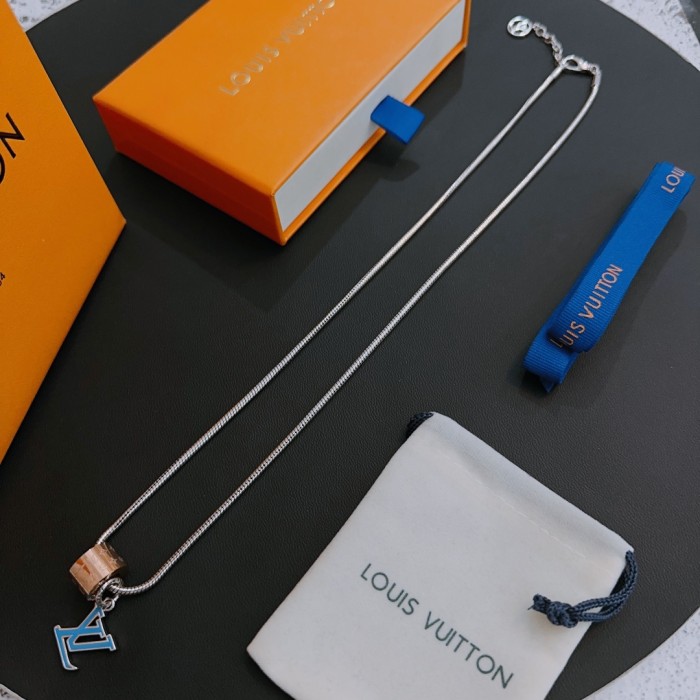 Jewelry Louis Vuitton 371