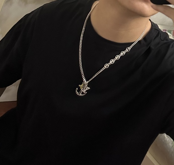 Jewelry Louis Vuitton 374