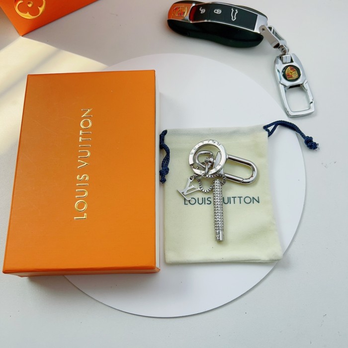 Jewelry Louis Vuitton 387