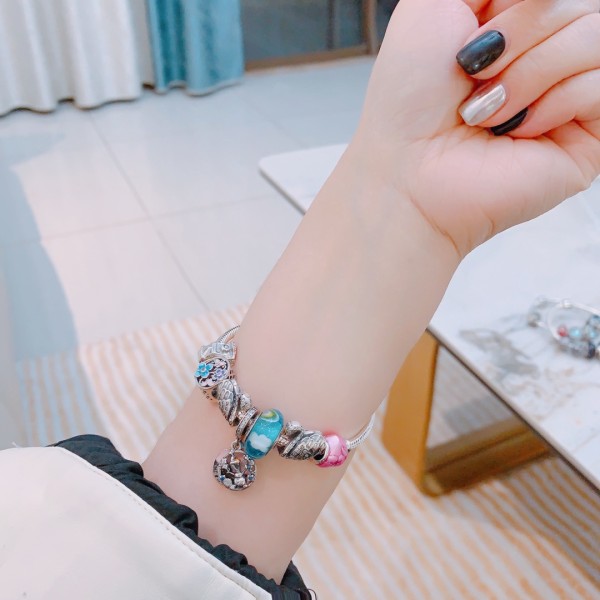 Jewelry pandora 242