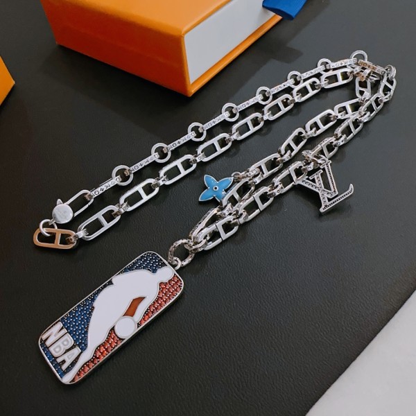 Jewelry Louis Vuitton 375