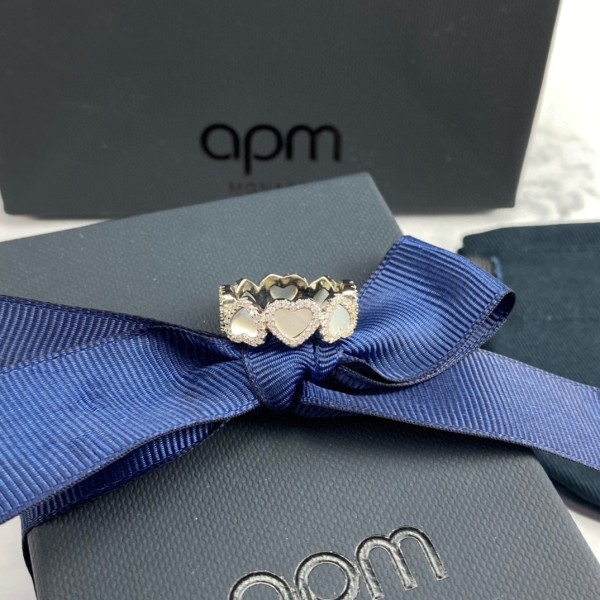 Jewelry APM 47