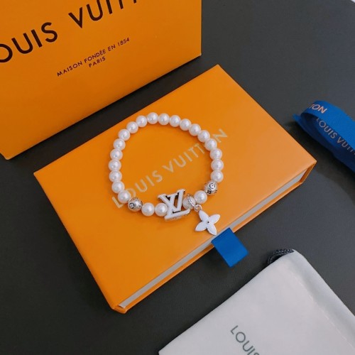 Jewelry Louis Vuitton 380