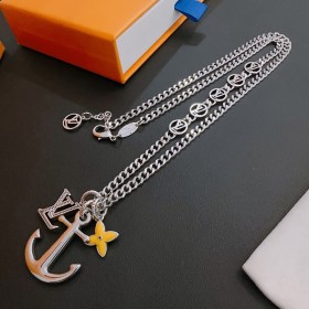 Jewelry Louis Vuitton 374