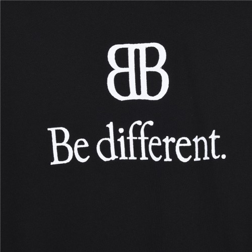 Clothes Balenciaga 402