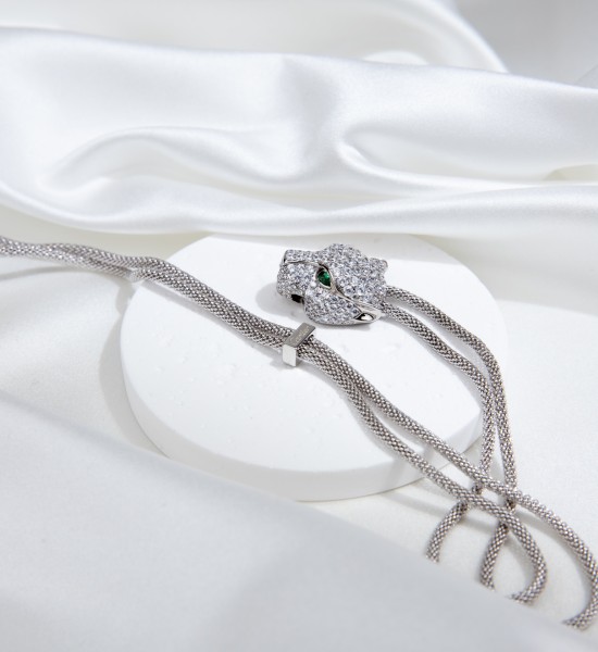 CARTIER PANTHÈRE 18K Gold Diamond Necklaces Unisex White Gold