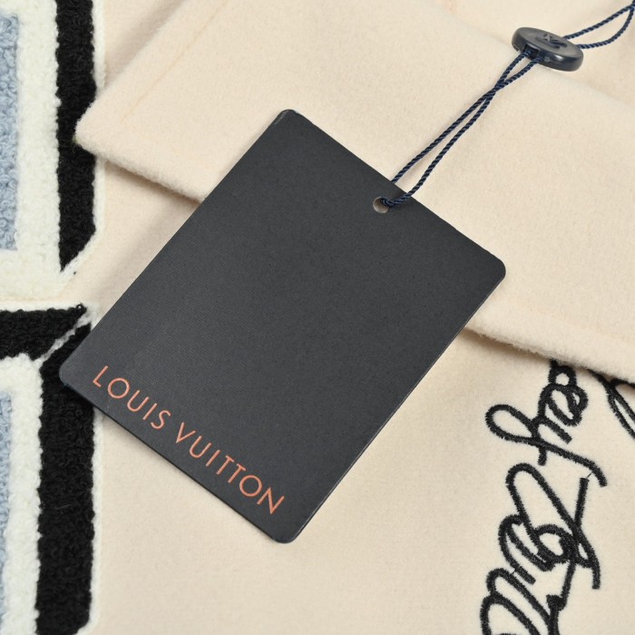 Clothes Louis Vuitton 642