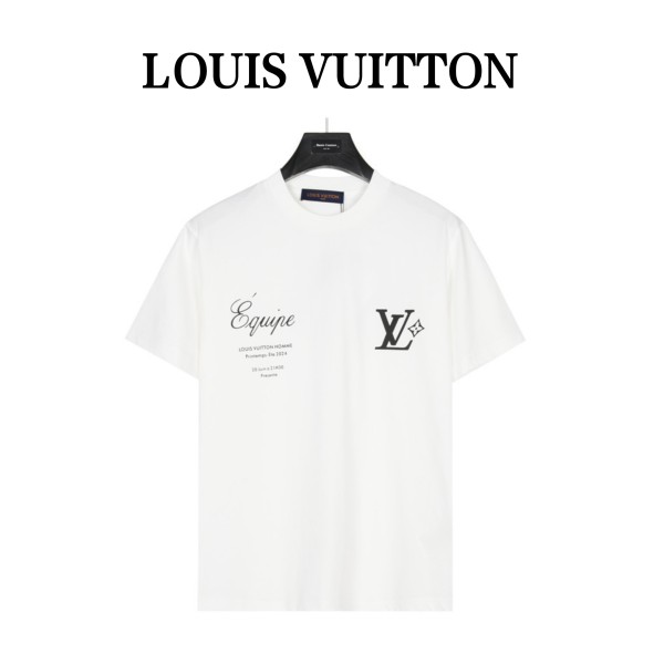 Clothes Louis Vuitton 774
