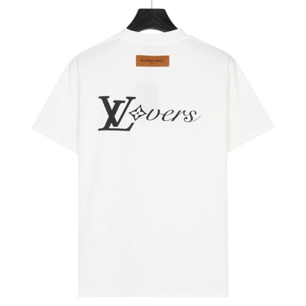 Clothes Louis Vuitton 774