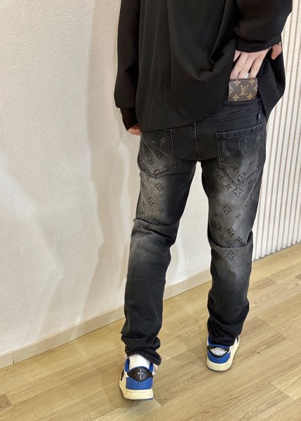 Clothes Louis Vuitton 763