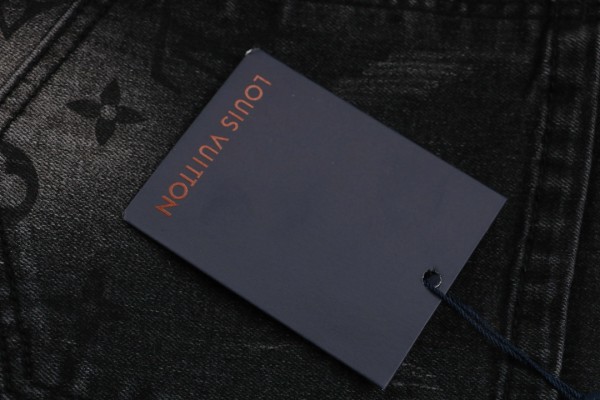 Clothes Louis Vuitton 763