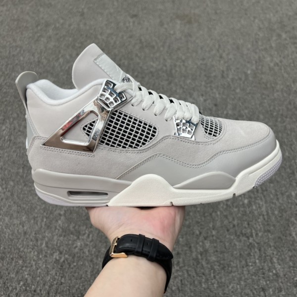 Jordan 4 Retro Frozen Moments (W)