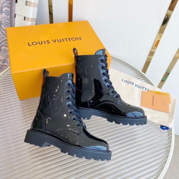 Louis Vuitton Territory Flat Ranger Boots