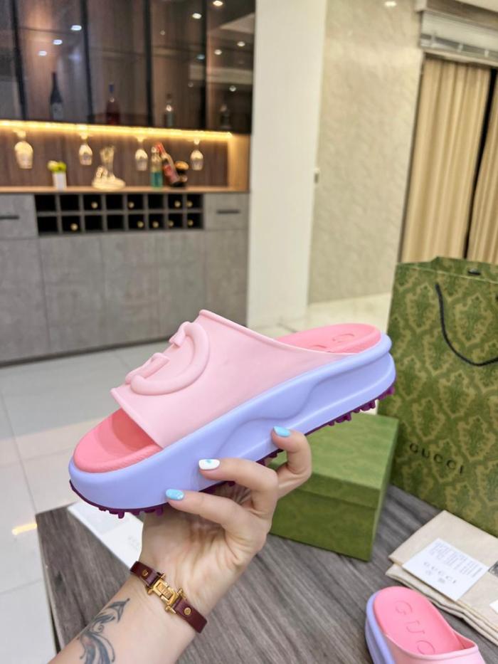 GUCCI Slide Sandals Candy Pink Women's