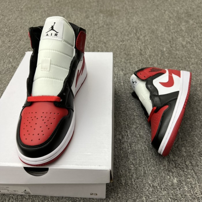 Jordan 1 Mid Alternate Bred Toe (W)