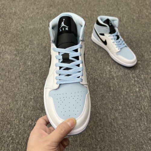 Jordan 1 Mid SE Ice Blue (2023)