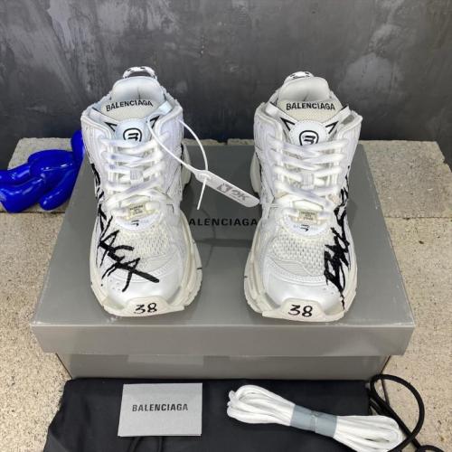 Balenciaga Runner Graffiti White
