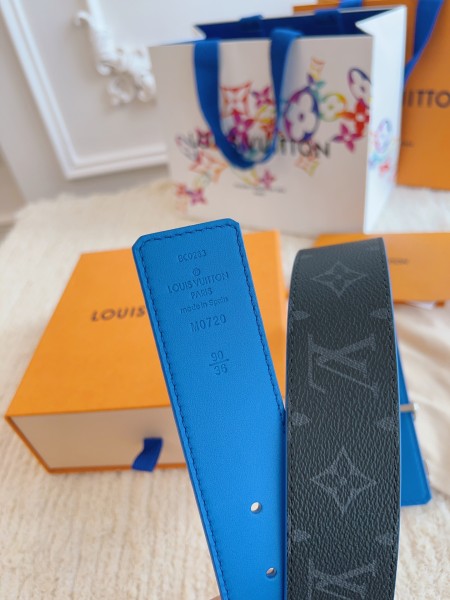 Louis Vuitton Belt 16 (width 4cm)