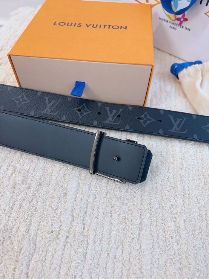 Louis Vuitton Belt 18 (width 4cm)