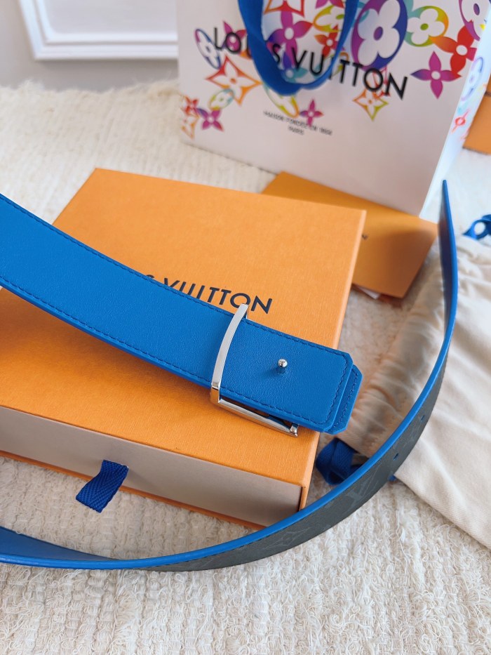 Louis Vuitton Belt 16 (width 4cm)