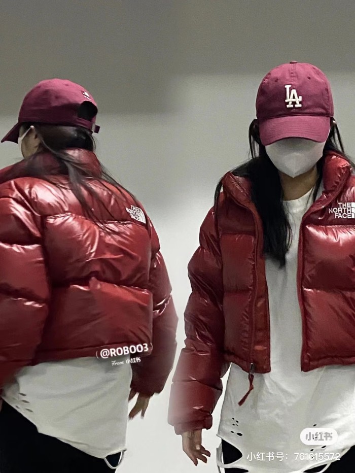 Clothes LOUIS VUITTON 829