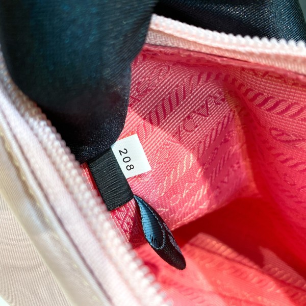 handbags prada Hobo  1NE515 （re-edition2000）    Size:22*17*6