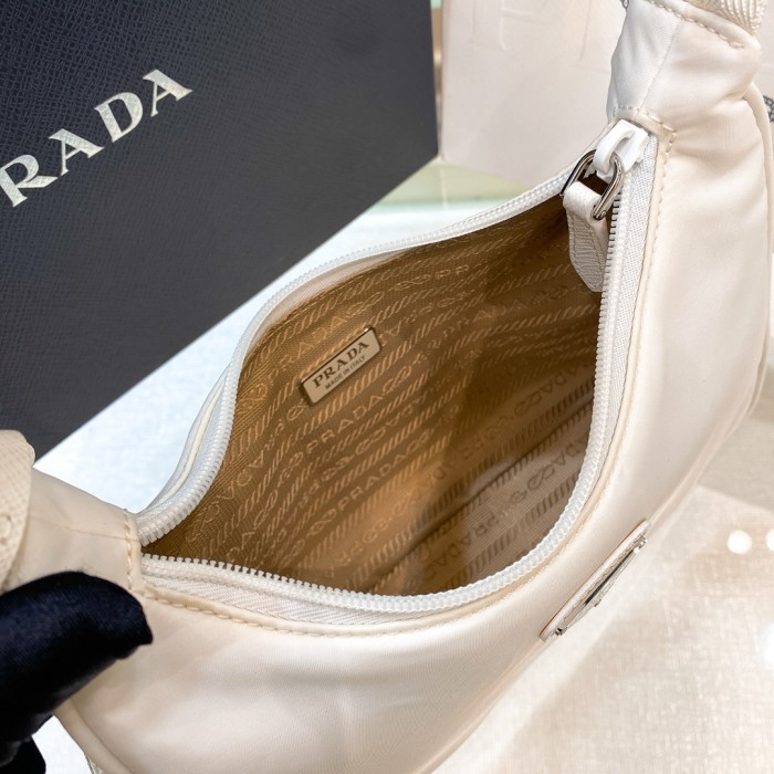 handbags prada Hobo 1NE515 re-edition 2000   Size:22*17*6