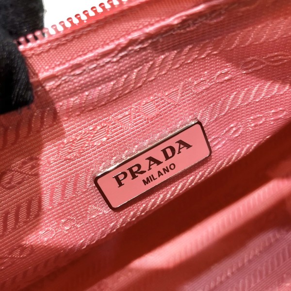 handbags prada Hobo 1NE515 Re-edition 2000  Size:22*17*6