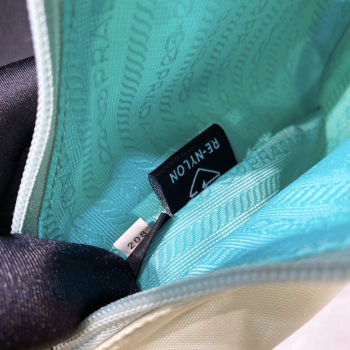 handbags prada Hobo 1NE515 Re-edition 2000   Size:22*17*6