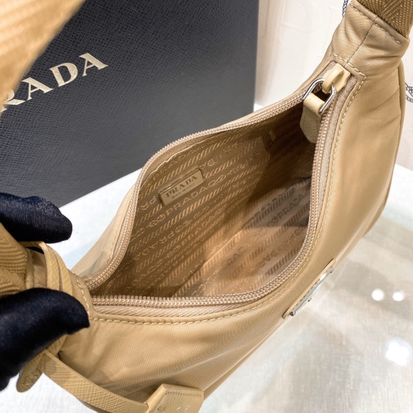 handbags prada Hobo 1NE515 Re-edition 2000 Size:22*17*6