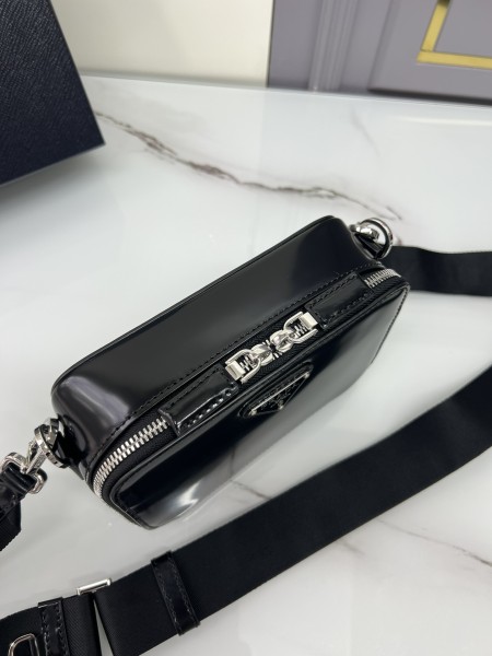 Handbags Prada 2VH070-789-F0002-V-EMP size 19*5.5*12.5 cm