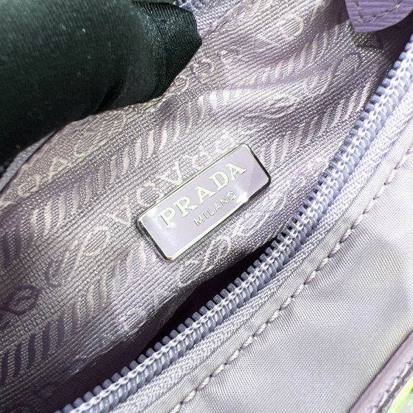 handbags prada Hobo 1NE515 re-edition 2000   Size:22*17*6