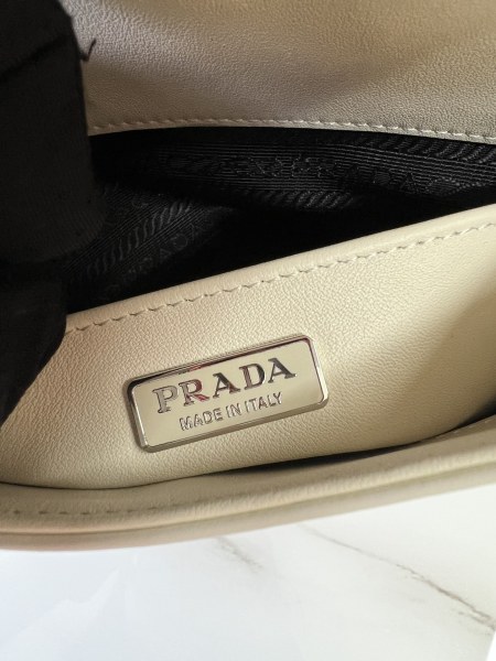 handbags prada Hobo 1BD303  Size:24*19*6cm