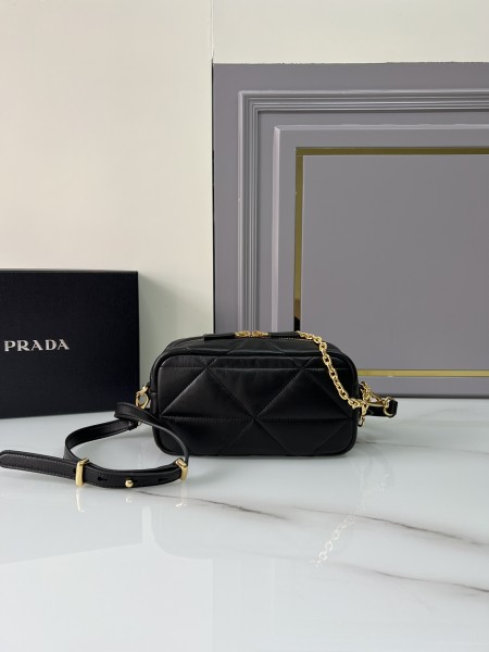 PRADA Soft Sheep Leather Crossbody Bag Shoulder Bag Women's Black 1BH197_2DF0_F0002_V_OVM size 22*7*11 cm