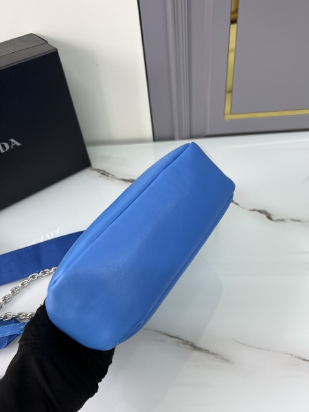 handbags prada 1BH204  22*18*6.5