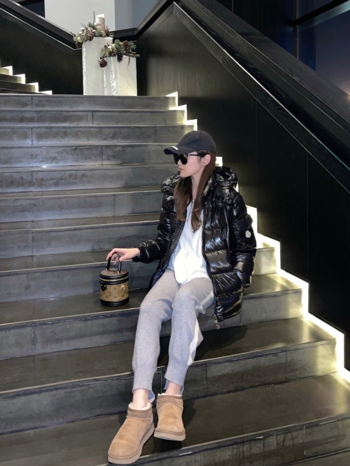 Moncler Maya Hooded Puffer Shiny Jacket