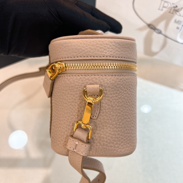 handbags prada 1BH202  18*11.5*7.5