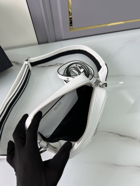 handbags prada 1BH192  19*12*6