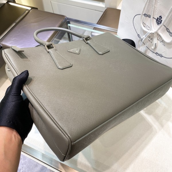 handbags prada 2VG061  size：39*29*9cm 