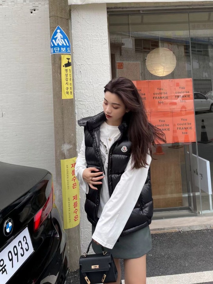 Moncler Bormes Down Vest