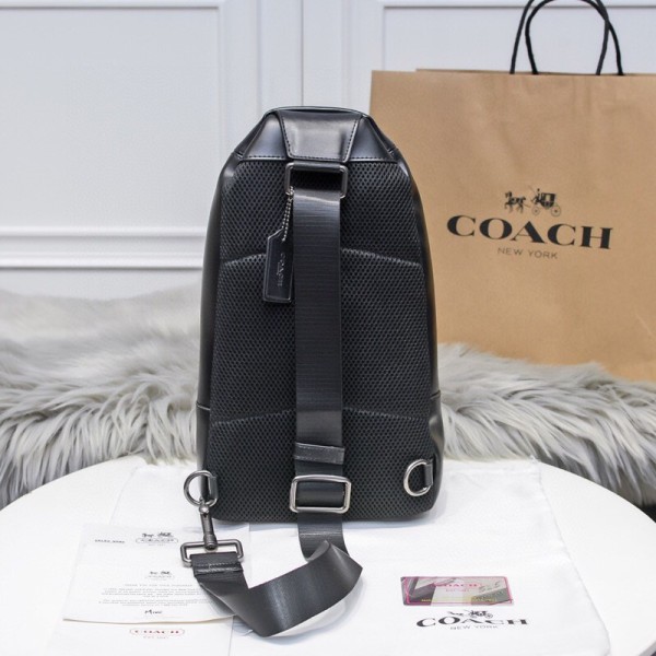 Coach 67249  size:20*34*7