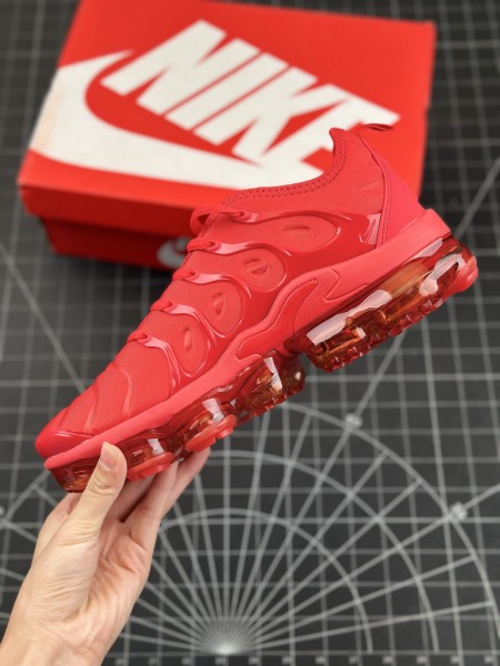 Nike Air VaporMax Plus Triple Red