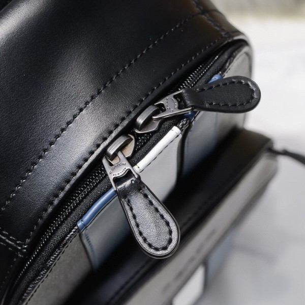 Coach 67249  size:20*34*7